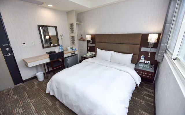 Junli Hotel