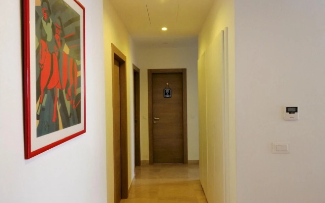 Luxueux Apt Avec Jardin et Garage Priv s Marsa