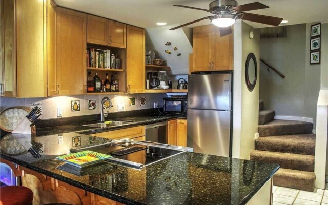 Kahana Sunset D7 - Two Bedroom Condo