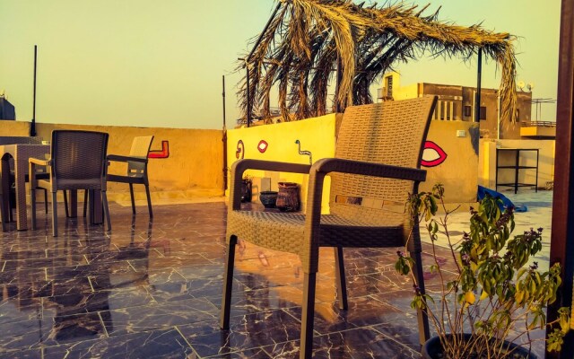 Key of Pyramids View Inn