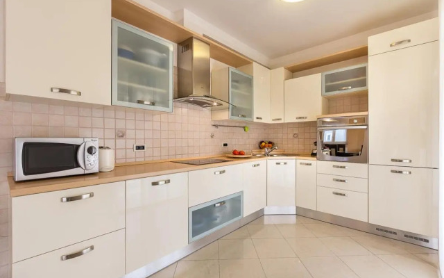 Apartment Igor 3 ****