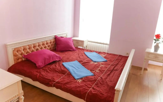 Downtown Guest House on Tabukashvili