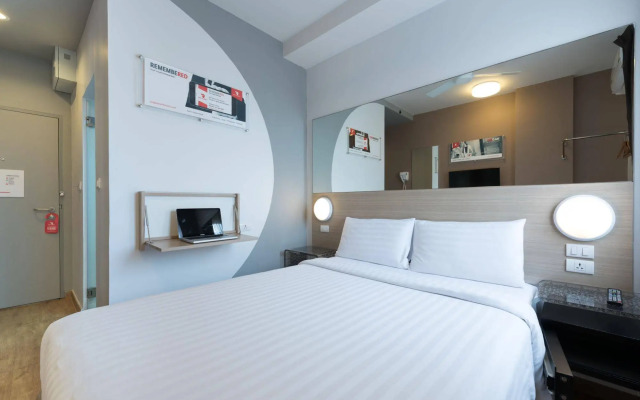 Easy Planet Phuket, Patong