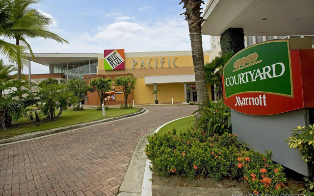 Courtyard by Marriott Panama Multiplaza Mall