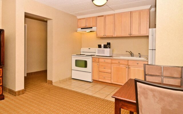 Best Western Pier Point Inn