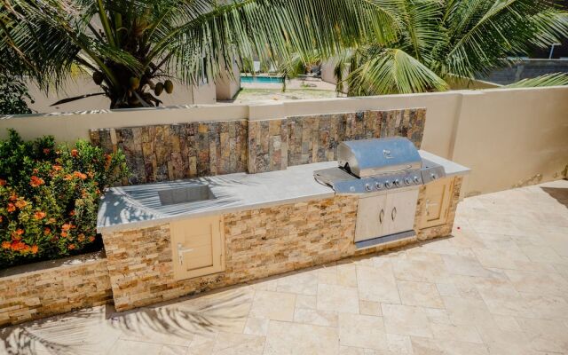 Impressive 2-bedroom Apartment 2km From Eagle Beach