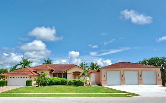 581 Fieldstone Drive