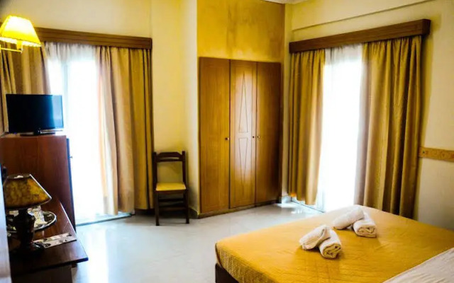 Mantas Hotel