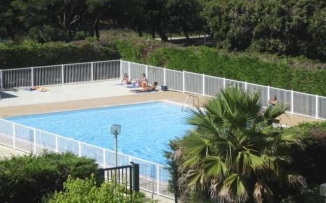 Appartement Six-Fours-les-Plages, 2 pièces, 4 personnes - FR-1-316-212
