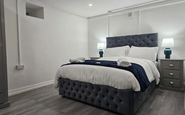 Broomfield Hotel