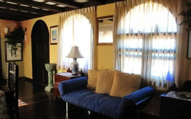 The Gallery Inn