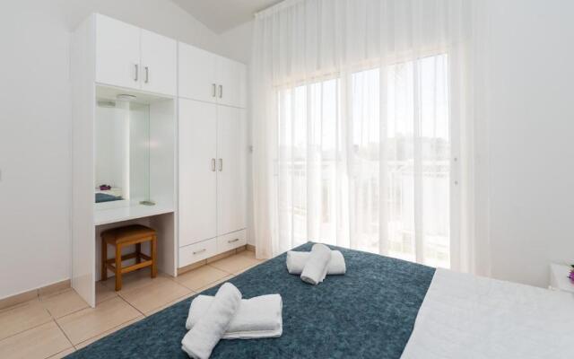 Fig Tree Z Holiday Villas