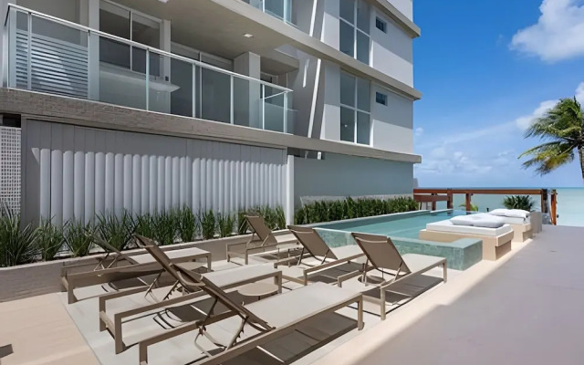 Flat pé na areia branco Haus My flats