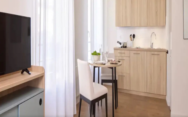 Quality Suites Cherbourg