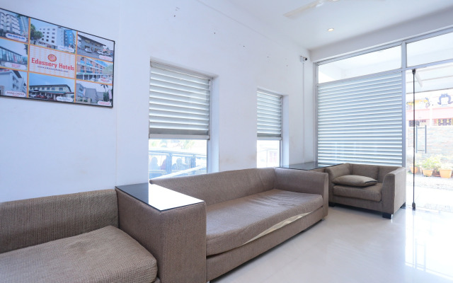 OYO Flagship 16910 Hotel Prince Palace