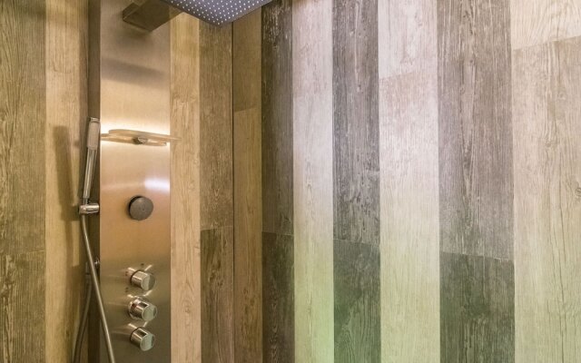 Traditional Holiday Home with Swimming Pool in Fayence