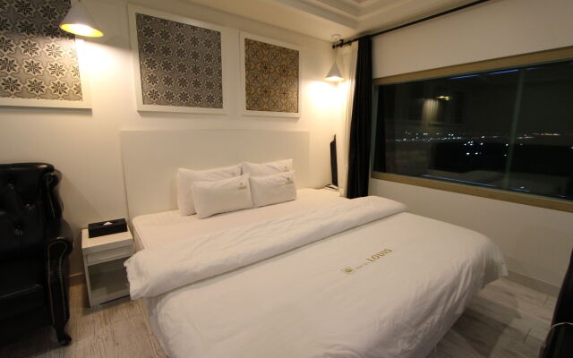 Hotel Louis.J