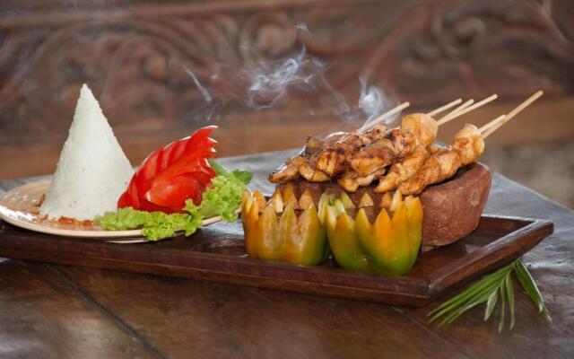 Pondok Sari Beach & Spa Resort