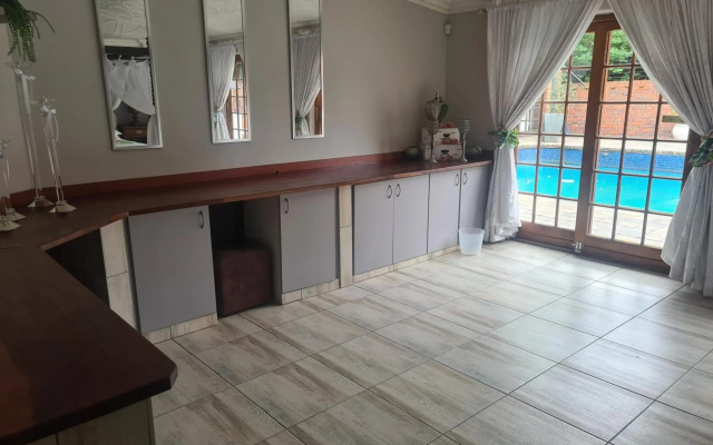 Thabong Guesthouse