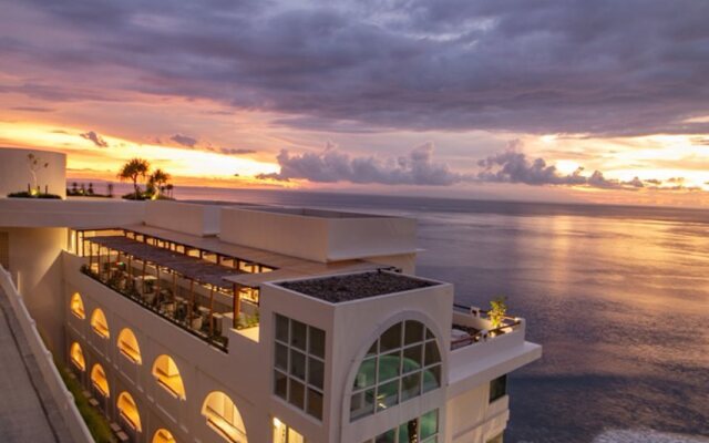 Royal Avila Boutique Resort