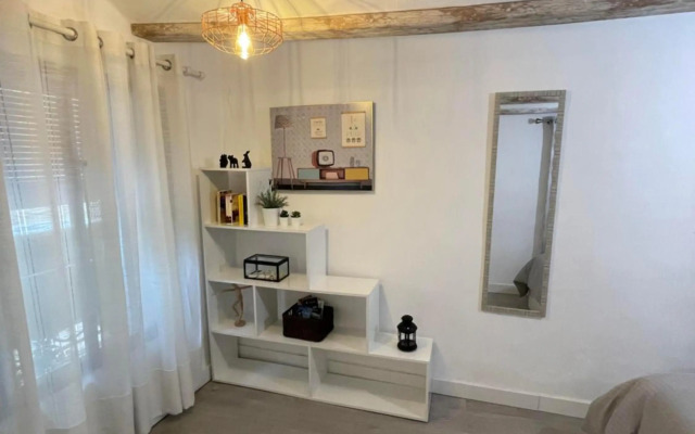 Cosy studio at the Cathedral with WiFi