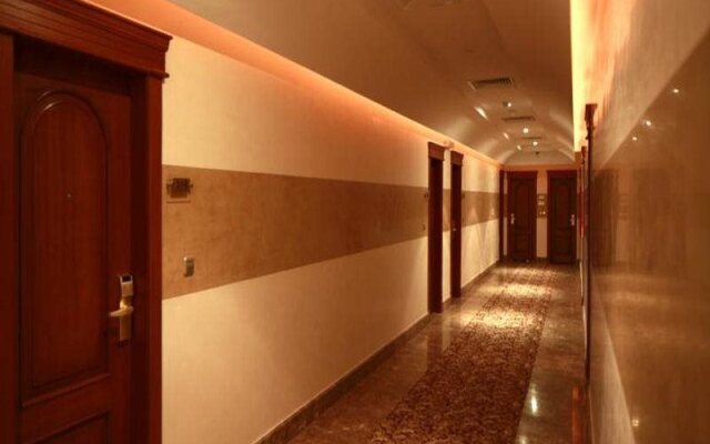 Hayatt Home Hotel