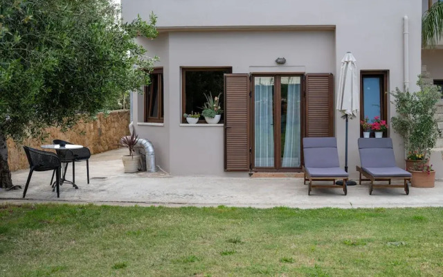 Natalia s Apartment in Tavronitis