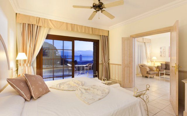Gran Castillo Tagoro Family & Fun Playa Blanca