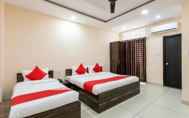 Hotel Pushpwant by OYO Rooms