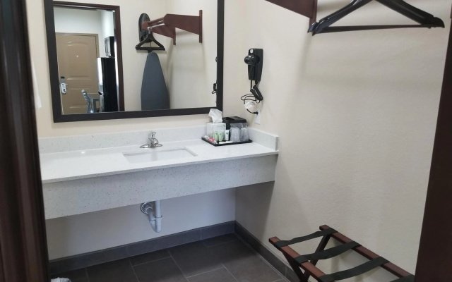 Scottish Inns & Suites