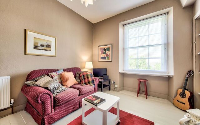 JOIVY Famous St. Mary's Street Old Town Apartment