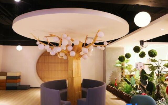 Xishan Hot Spring Hotel