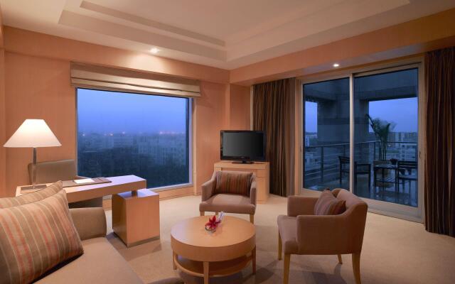 Grand Hyatt Mumbai Hotel and Serviced Apartments