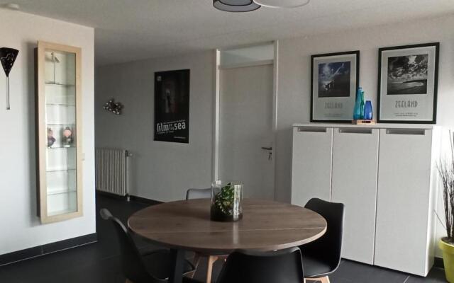 Breakfast at Carin’s