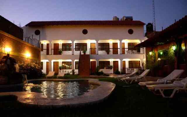 Hotel Oro Viejo