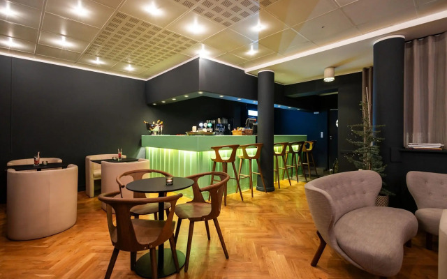 Hotel Maritime