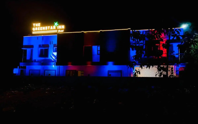 The Greenstar Inn Premium