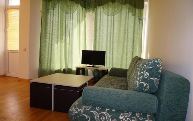 Karolina Guest House