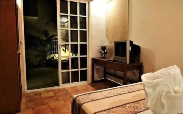 Maya Suites By LHMG
