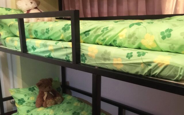 Big Bear Hostel