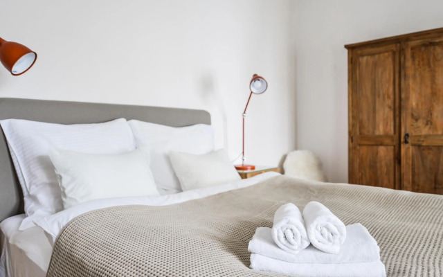 Cozy Quiet Studio At Charles Bridge