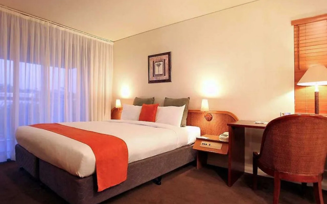 Pacific Bay Resort