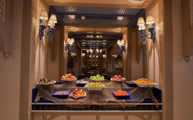 Disney Newport Bay Club