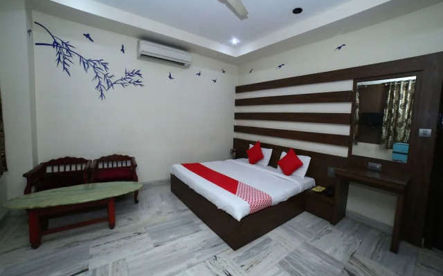 OYO 1067 Hotel Surbhi