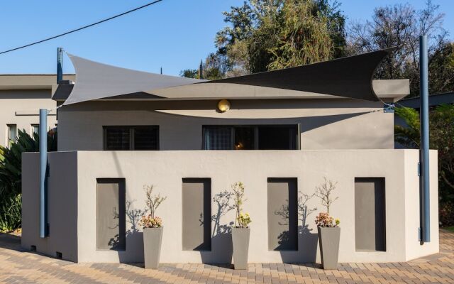 Glen Maine Guest House