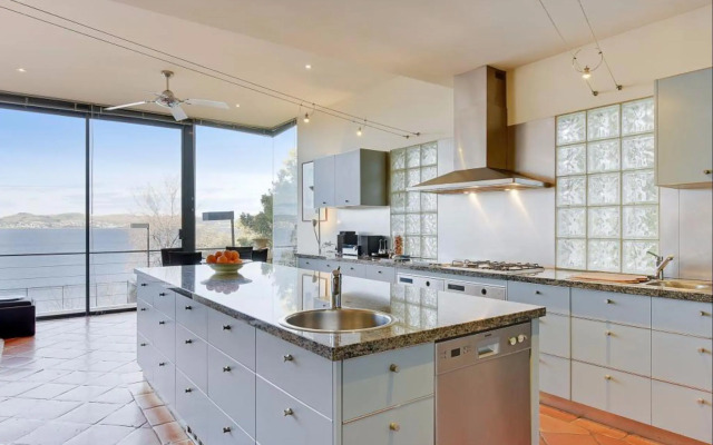 Kylakin on the Derwent River - Rejuvenate Stays