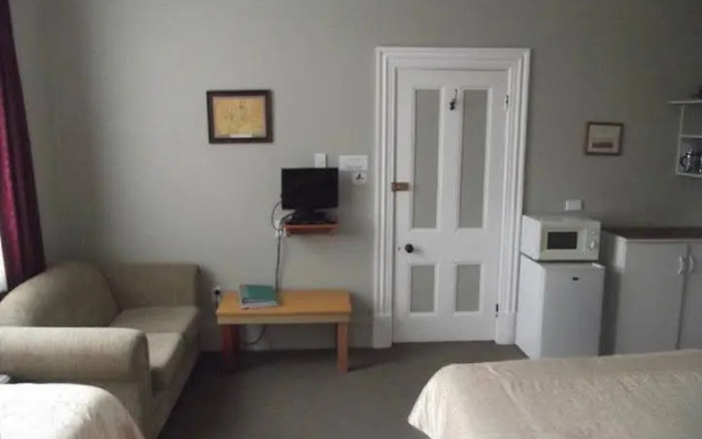 The Station House Motel