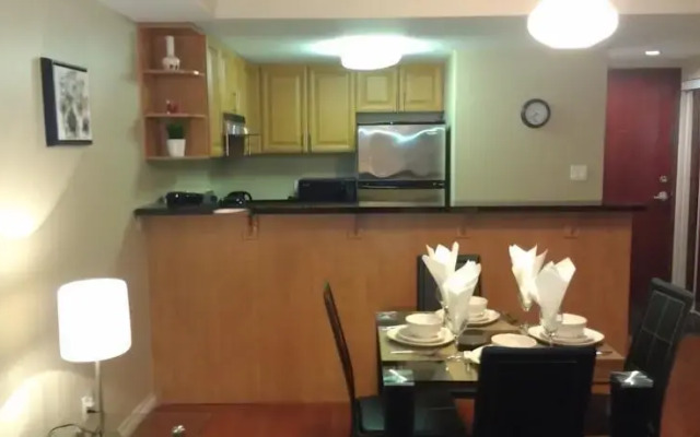 Red Maple Suites - Toronto
