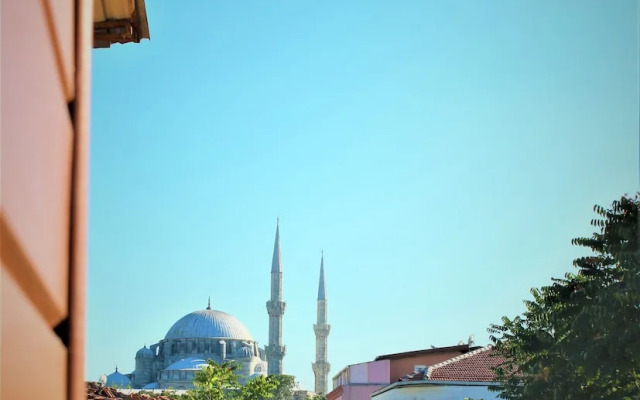 Astro Vefa Hotel