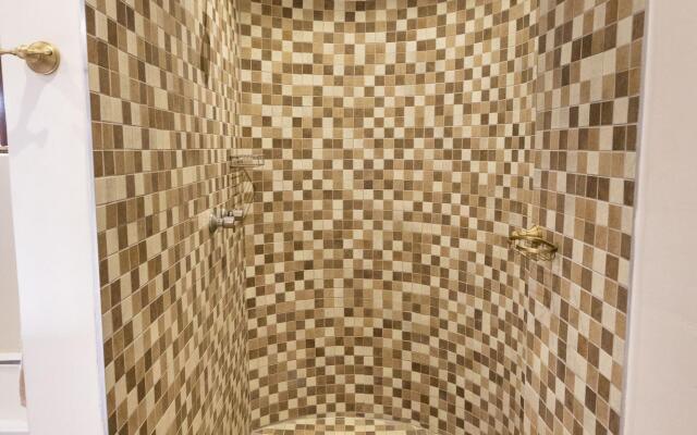 MILIMA Big 5 Safari Lodge